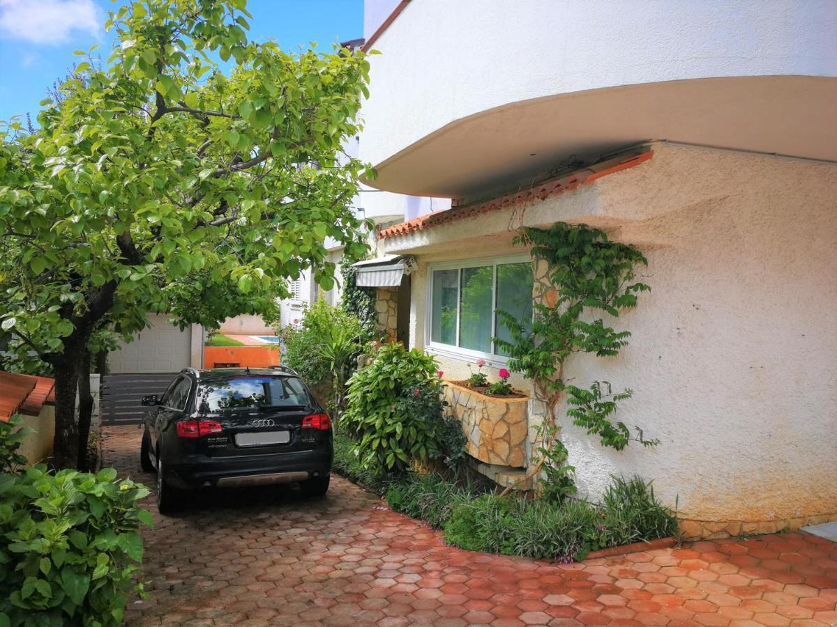 Apartments Bilic With Garden & Swimming Pool - 50M From The Beach Pjescana Uvala Dış mekan fotoğraf