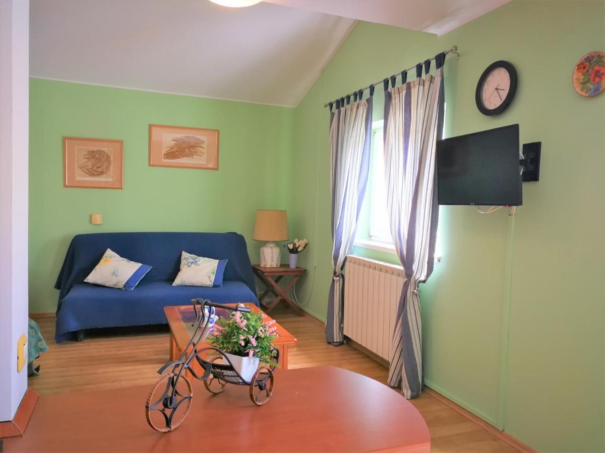 Apartments Bilic With Garden & Swimming Pool - 50M From The Beach Pjescana Uvala Dış mekan fotoğraf