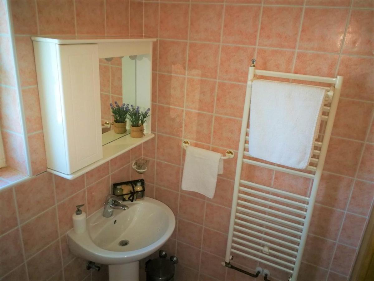 Apartments Bilic With Garden & Swimming Pool - 50M From The Beach Pjescana Uvala Dış mekan fotoğraf